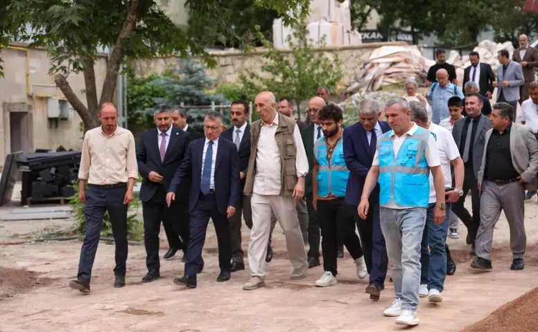 Sivas Ulu Camii'nde Restorasyon Çalışmaları Sürüyor
