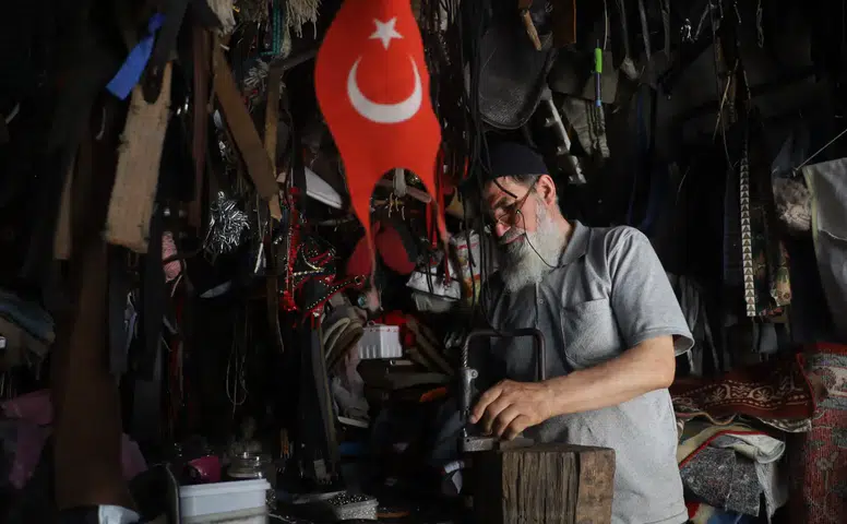 Sivas'ta 60 Yıllık Usta Duyurdu! Dededen Toruna Kalan O Meslek...
