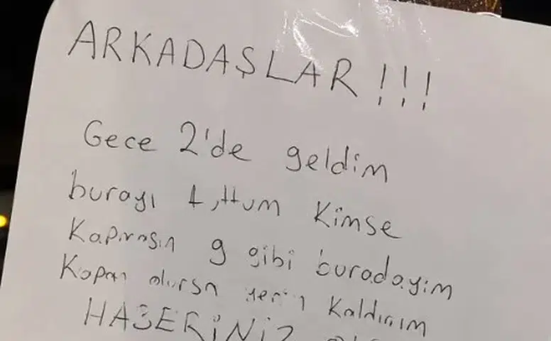 Sivas'ta Çardakta İlginç "Rezervasyon" Notu Görenleri Gülümsetti