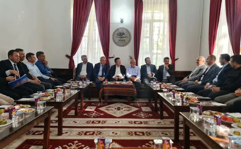 Sivas'ta Eğitime Destek Platformu Haziran Ayı Toplantısı Gerçekleştirildi