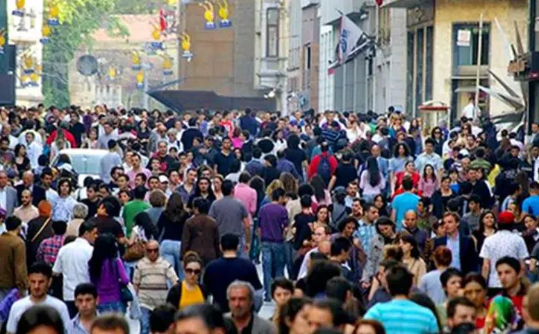 Türkiye'nin genç nüfusu, 117 ülkeden daha kalabalık