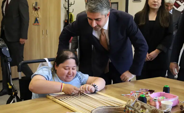 Bakan Yardımcısı Tarıkdaroğlu'ndan Sivas'ta Çocuk ve Aile Hizmetlerine Yakın Takip