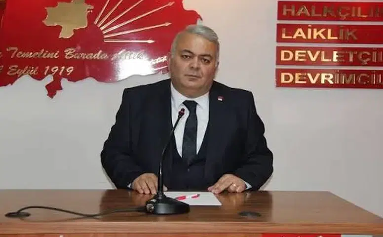 CHP Sivas'ta Kazan Kaynıyor! Görevden Alınan Başkandan Zehir Zemberek...