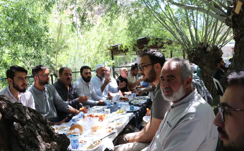 Gürün'de Büyük Buluşma! Yusuf Dede Mesire Alanında Herkes Oradaydı...