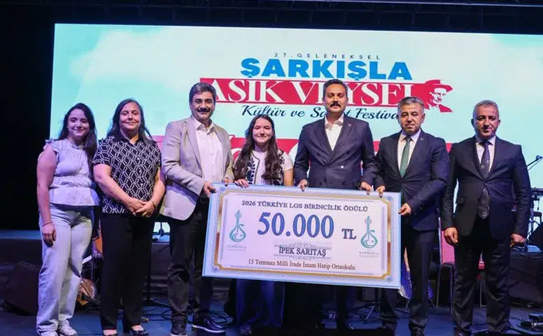 Vekil Aksu Başkan Tanrıverdi İle Âşık Veysel Festivali’ne Katıldı!