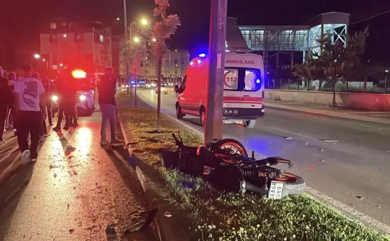 Sivas’ta Motosiklet Kazasında Ağır Yaralanan 19 Yaşındaki Genç 21 günlük yaşam mücadelesini kaybetti