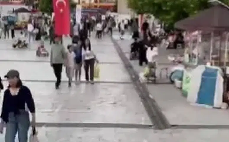 Sivas Yaşayan Miras Şöleni Tarihi Kent Meydanı'nda Devam Ediyor