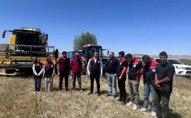 Kaymakam Veli Avcı Üreticilerle Buluştu, Köylerde İncelemelerde Bulundu