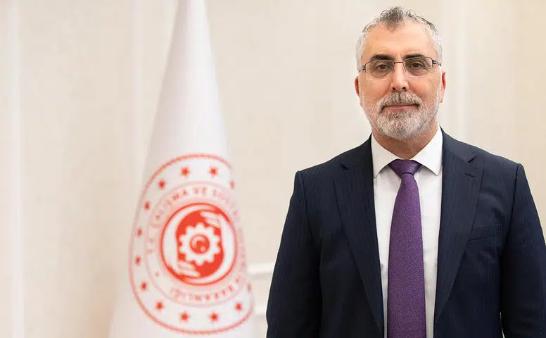 Milyonlarca Emekli Dikkat! Bakan Işıkhan Canlı Yayında Tarih ve Saat Verdi