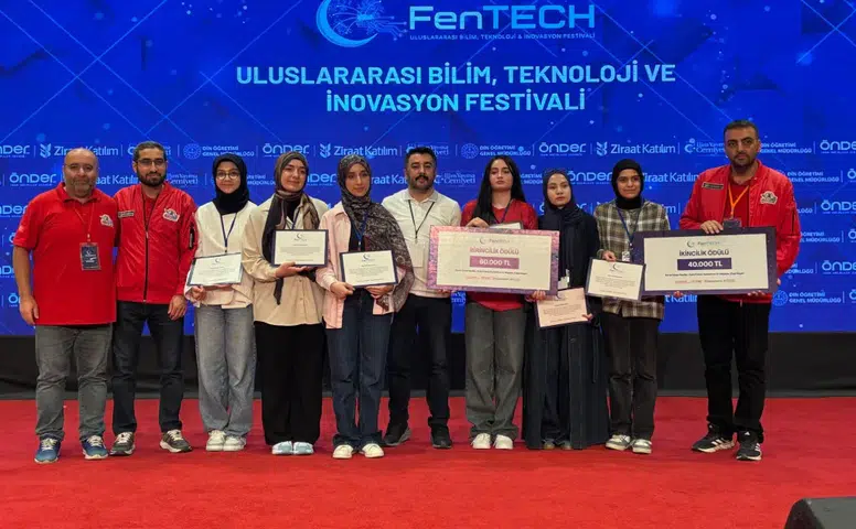 Sivaslı Öğrencilerden FenTECH 2026’da Türkiye Dereceleriyle Büyük Gurur