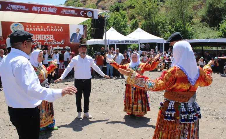 Hafik’te Geleneksel Koç Baba Festivali Düzenlendi