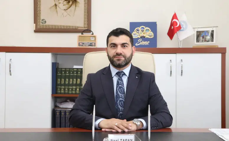 Sivas'ta Müftü Yardımcısı Nuri Tapan Göreve Başladı