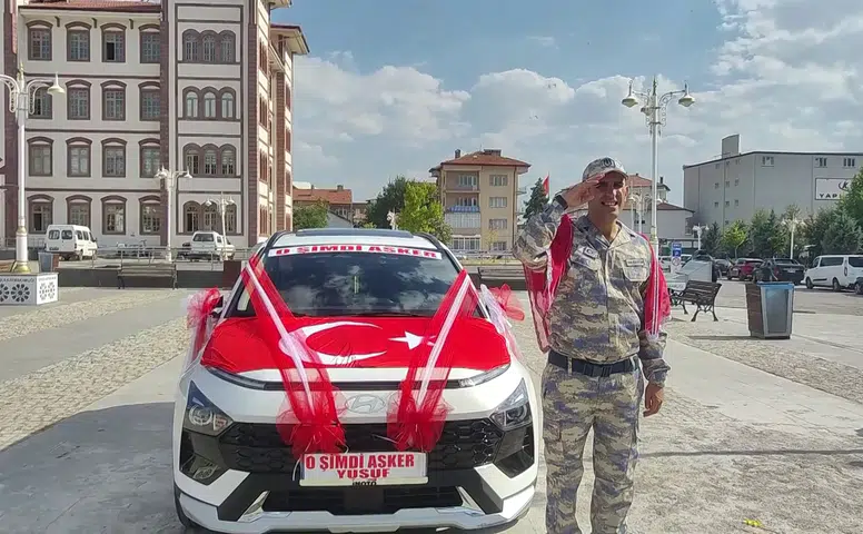 Şarkışla'da Gözyaşartan Anlar: Zihinsel Engelli Yusuf'un Askerlik Hayali!