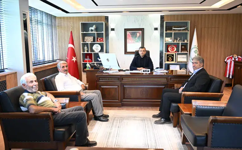 AK Parti İmranlı İlçe Başkanı Ferhat Yurttaş’tan DSİ 19. Bölge Müdürü Zafer Aslan’a Ziyaret
