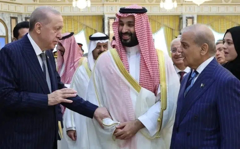 Tarihi Mekke Anlaşması İmzalandı: Üç Ülkeden Dev Savunma Paktı!