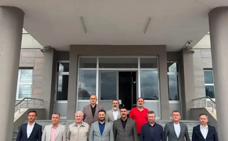Kağıthane Heyetinden Koyulhisar Kaymakamı Yunus Emre Yıldız’a Ziyaret