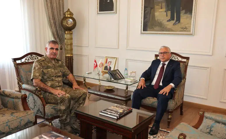 Tuğgeneral Zeynel Abidin Alptekin’den Vali Şimşek’e Veda Ziyareti