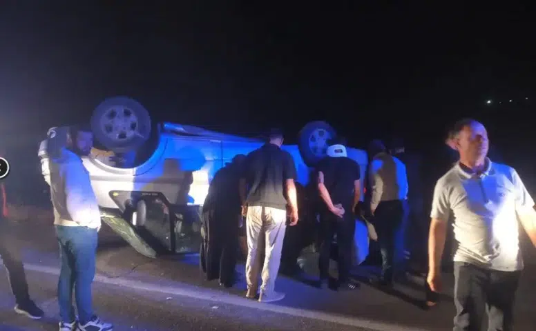 Sivas’ta Minibüs Devrildi