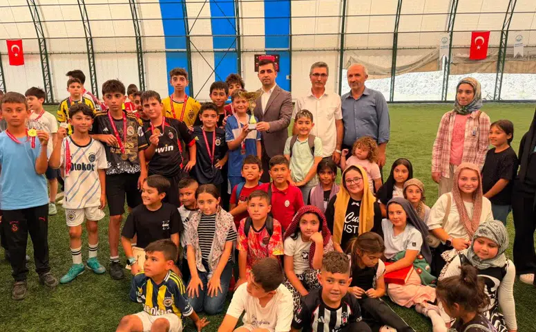 Suşehri’nde Kur’an Kursları Arası Futbol Turnuvası Sona Erdi