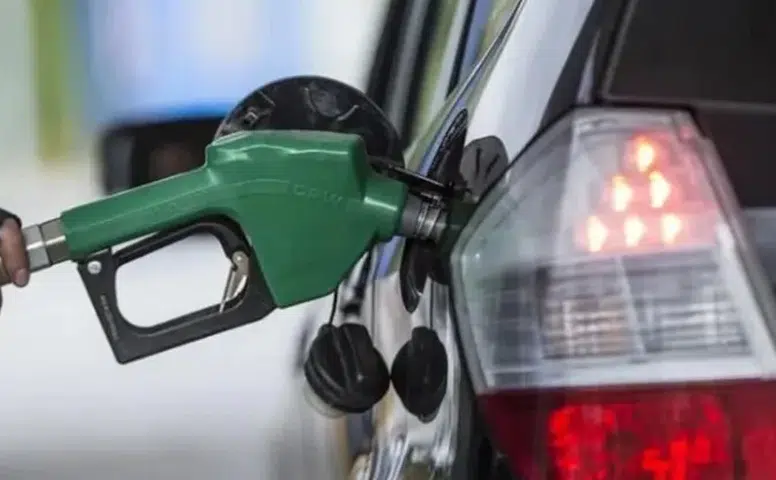 Benzine peş peşe zam! Gece yarısı fiyatlar değişecek