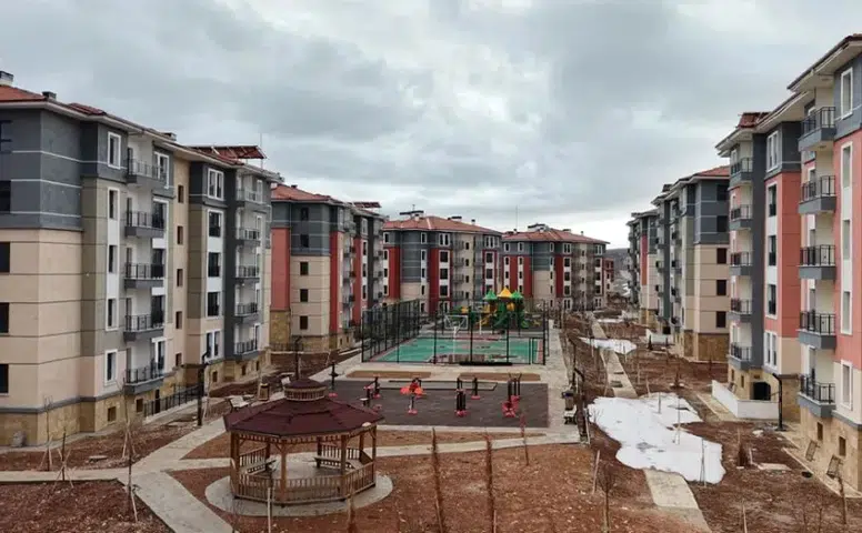 Sivas İmranlı’da TOKİ Konutları İçin Kura Heyecanı