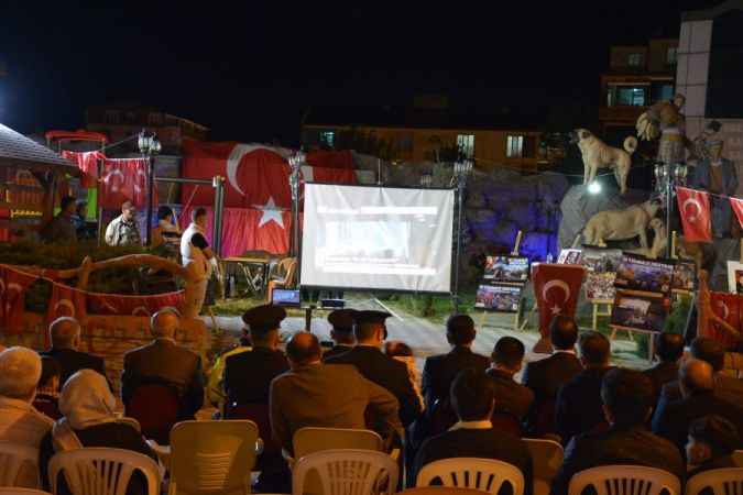 15 Temmuz hak ile batıl mücadelesidir