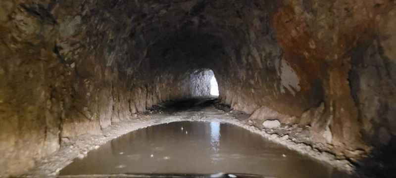 132 yılda tamamlanan Taş yol kaderine terk edildi