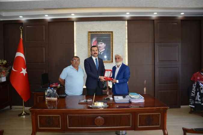 Kangallı derneklerden Kaymakam Aykaç’a ziyaret