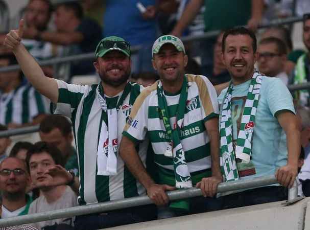 Bursaspor tribünlerinin 'Ersel'leri.. (Özel Röportaj)