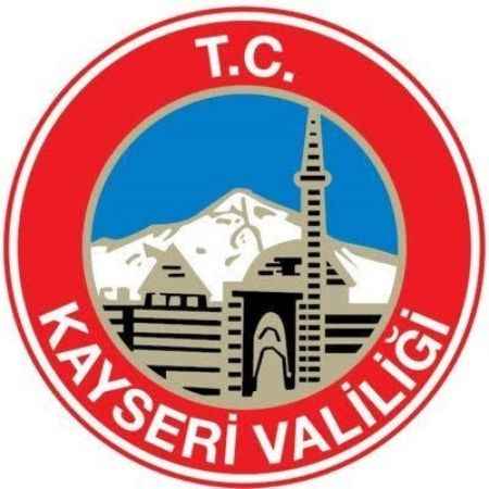 Köpekleri acımasızca vurdu 4