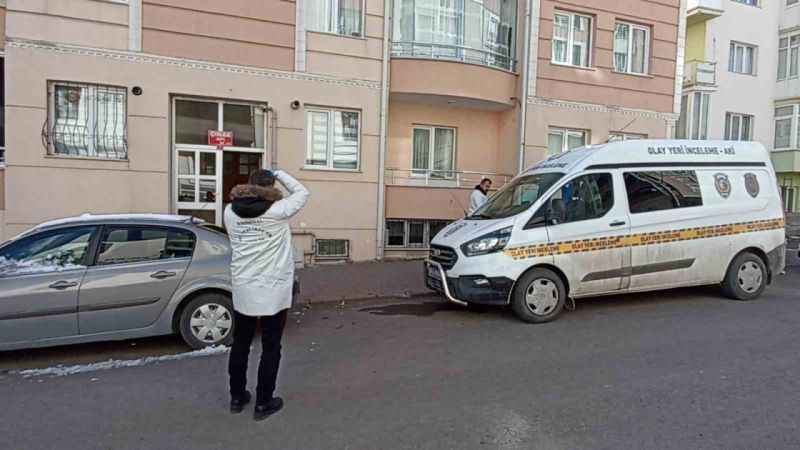 Sivas'ta Sabah Saatlerinde Evde Ölü Bulunan Kişiyle İlgili Son Gelişmeler 3