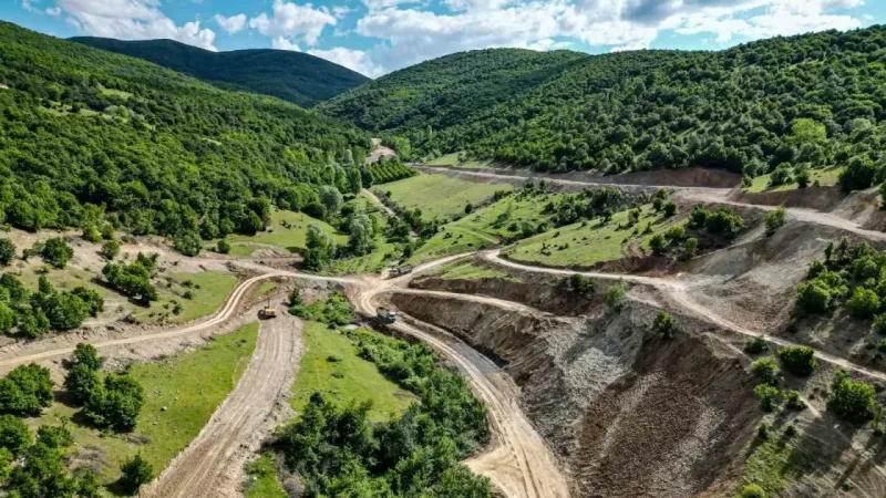 Tokat'ta Tarımsal Sulama Sorununa Çözüm: 1 Milyon Metreküp Kapasiteli Gölet İnşaatı Başladı! 9