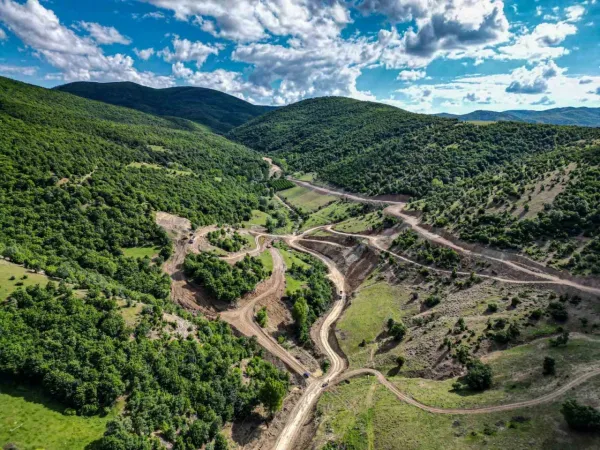 Tokat'ta Tarımsal Sulama Sorununa Çözüm: 1 Milyon Metreküp Kapasiteli Gölet İnşaatı Başladı! 6