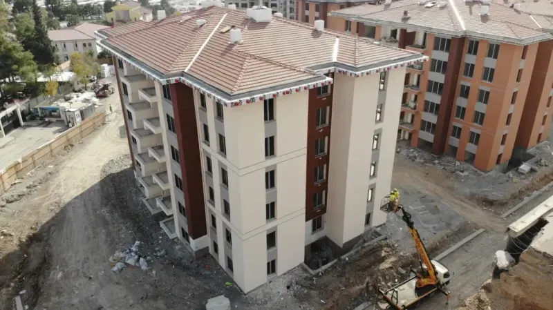 Depremin vurduğu Ebrar Sitesi'nde sona gelindi 5