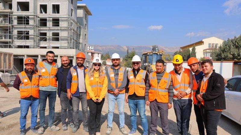 Depremin vurduğu Ebrar Sitesi'nde sona gelindi 7