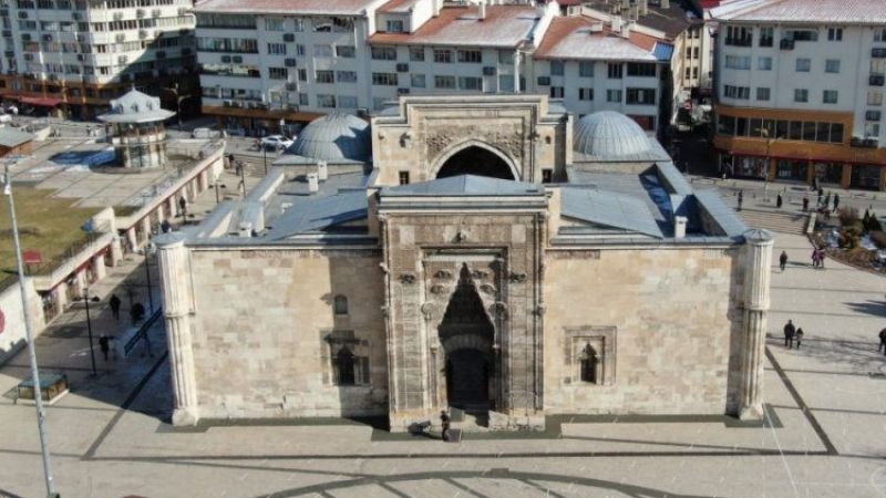 Anadolu'nun Kapısı: Sivas Rehberi 8
