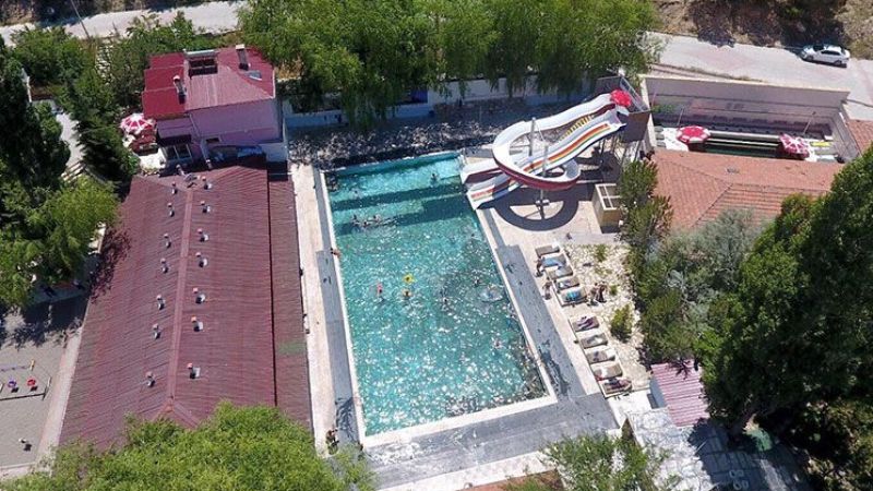 Kangal Balıklı Kaplıcası: Doğanın Şifalı Dokunuşu ve "Doktor Balıklar"ın Mucizesi 5