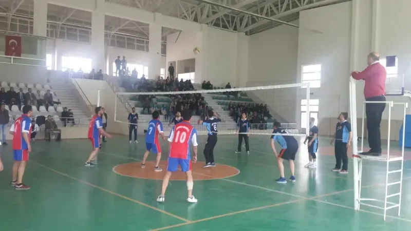 Kangal Meslek Yüksekokulu: Geleceğin Nitelikli İş Gücünü Yetiştiriyor 8