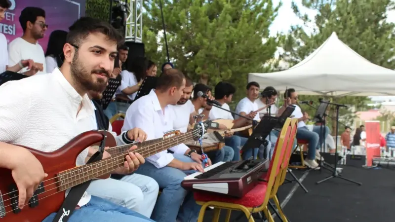 Cumhuriyet Üniversitesi: Eğitimde Zirveye Yolculuk 5