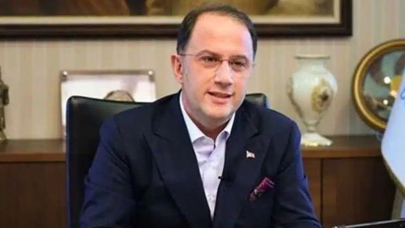 Mehmet Murat Çalık Hastaneye Kaldırıldı: Sağlık Durumu Endişe Yaratıyor 2