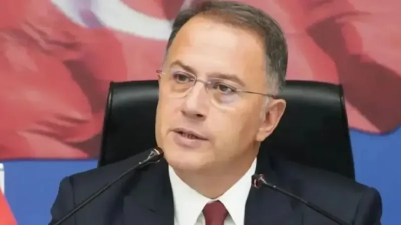 Mehmet Murat Çalık Hastaneye Kaldırıldı: Sağlık Durumu Endişe Yaratıyor 3
