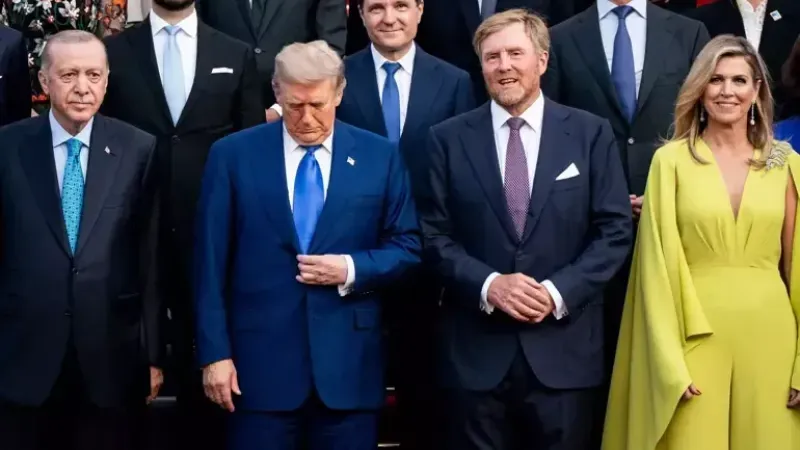 Erdoğan’ın Elindeki Gizemli Zarf Merak Uyandırdı 2