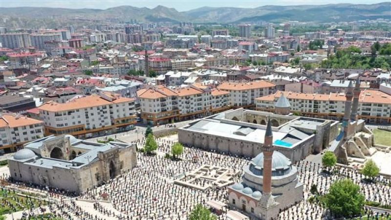 Sivas’ta Tarih, Doğa ve Şifalı Sularla Dolu Keşif Rotası! 2