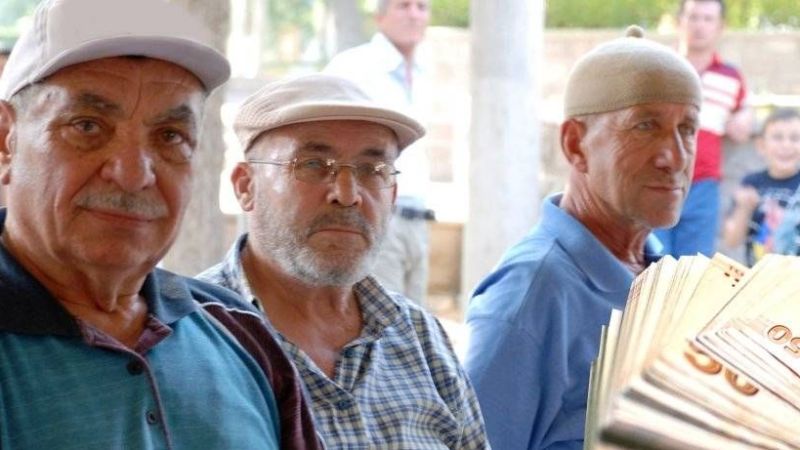 TÜİK Verileriyle Maaşlara Sınırlı Artış: Emekli ve Memurlar Derin Hayal Kırıklığı Yaşıyor 1