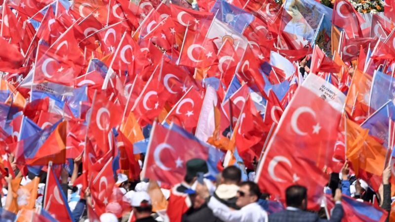 AK Parti'de Yeni Dönem Sinyali: Erdoğan Sonrası İçin Hakan Fidan İsmi Öne Çıkıyor 2
