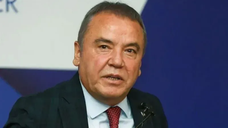 Muhittin Böcek Hastaneye Kaldırıldı: Tutuklu Başkanın Sağlık Durumu Endişe Yarattı 2