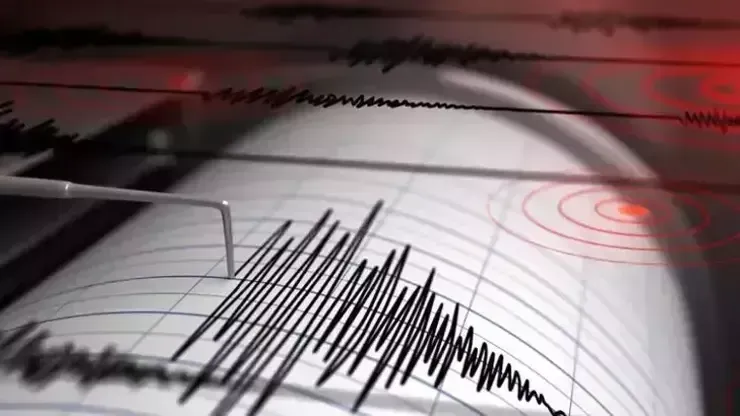 Endonezya'da 6.7 Büyüklüğünde Korkutan Deprem 3