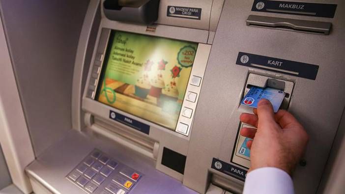 Kafede Alıkoyup Banka Hesaplarına Çöktüler 5