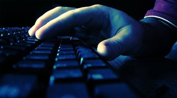 Kafede Alıkoyup Banka Hesaplarına Çöktüler 4