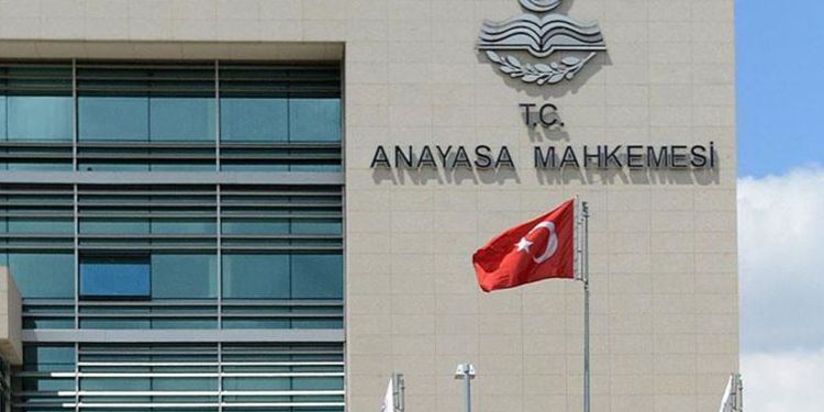 AYM’den Cumhurbaşkanına Yetki Freni 2